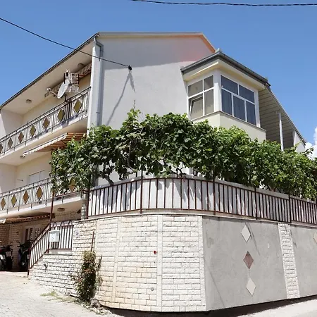 Gostinjska kuća Apartman Knezo Trogir